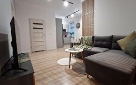 Apartament Przy Dworcu